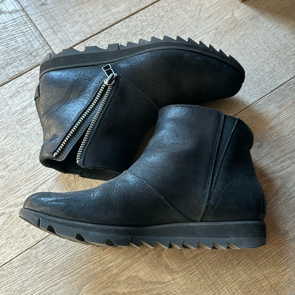 Sorel booties